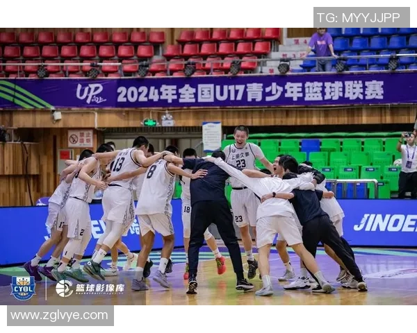 上海篮球队灵活性分析与表现评估探讨