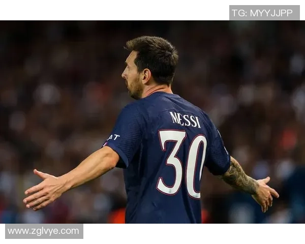 内马尔本赛季第五次受伤巴黎欧冠前景堪忧引发担忧 内马尔本赛季第五次受伤巴黎欧冠前景堪忧引发担忧